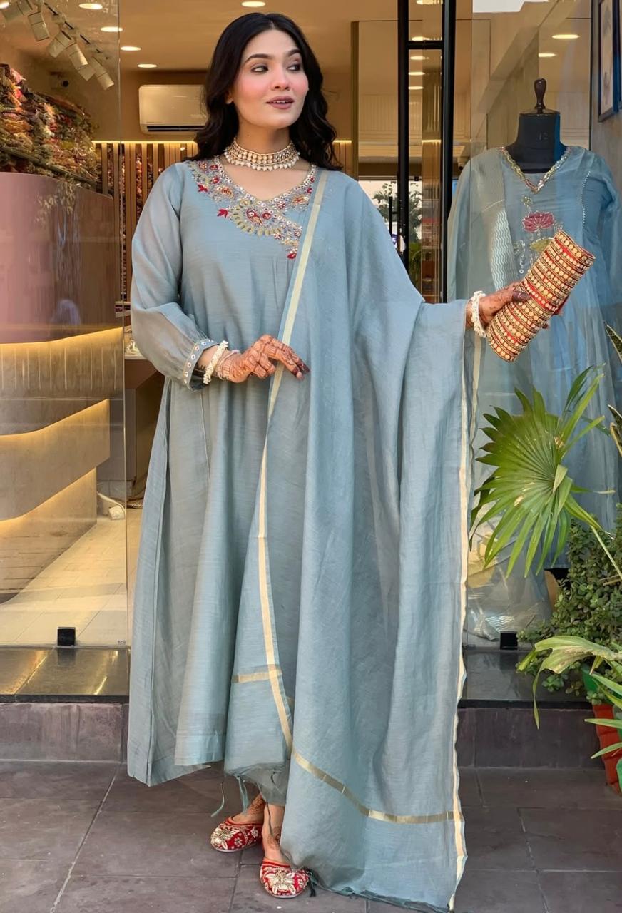 Embroidered Cotton Suit Set with Chanderi Dupatta – (BWCHACH01)