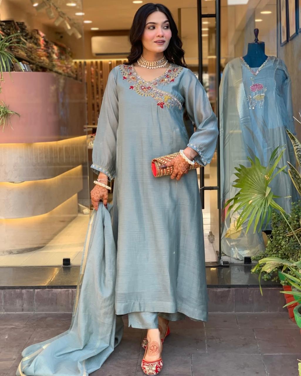 Embroidered Cotton Suit Set with Chanderi Dupatta – (BWCHACH01)