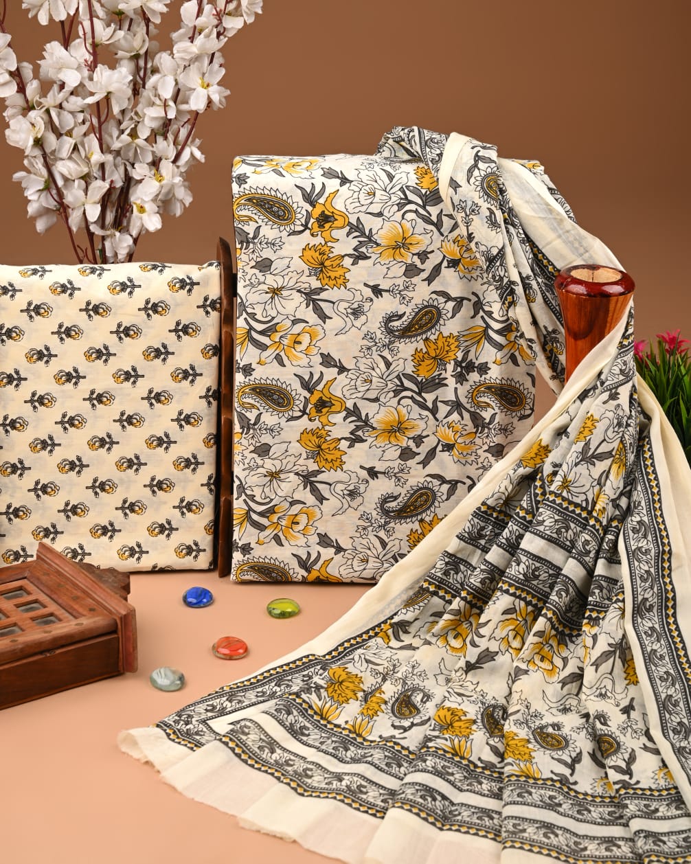 Hand Blocked Cotton Suit with Cotton Dupatta – Natural Look (BWUMU53)