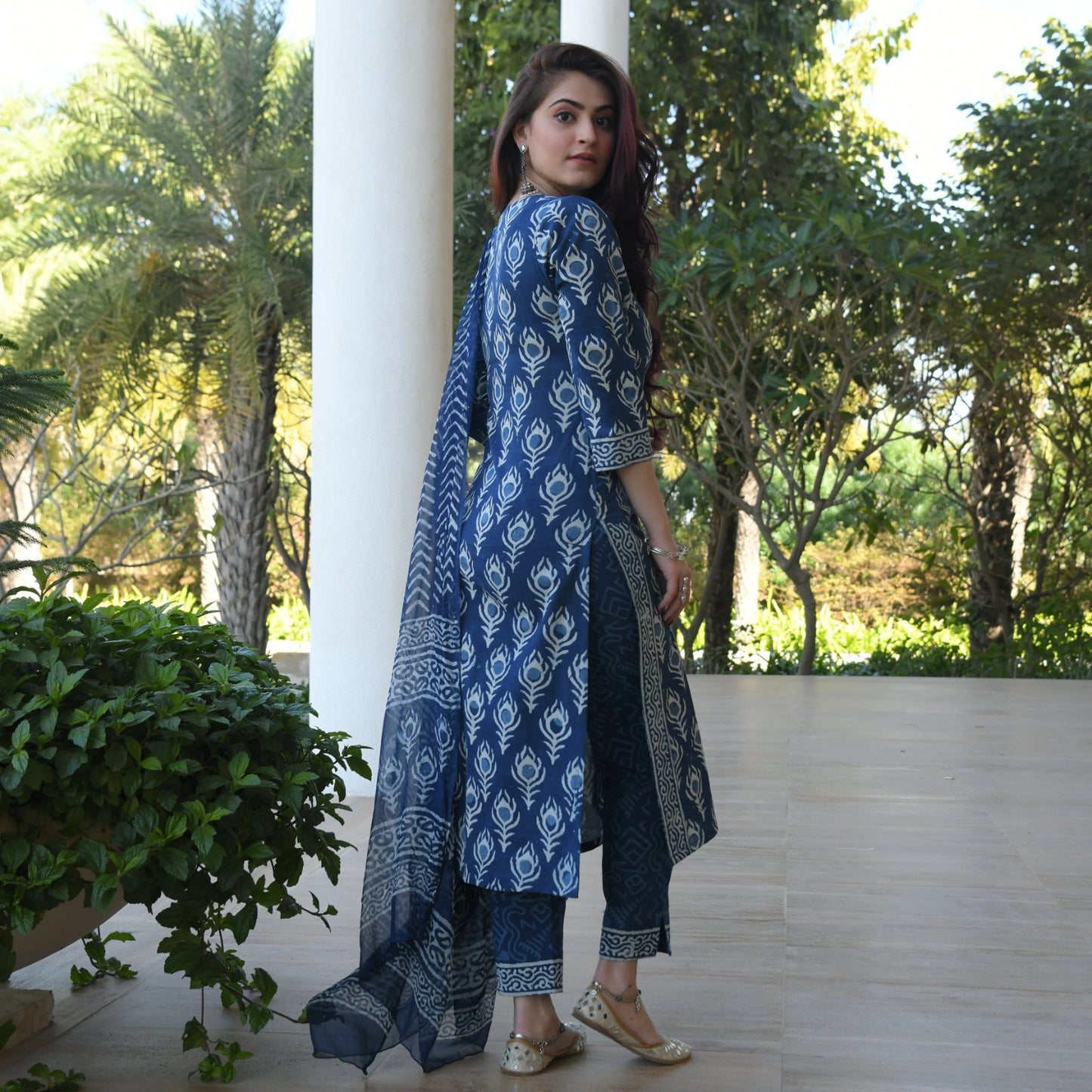Indigo Cotton Kurti Set with Mulmul Dupatta (BWMU82)