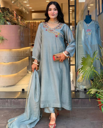 Embroidered Cotton Suit Set with Chanderi Dupatta – (BWCHACH01)