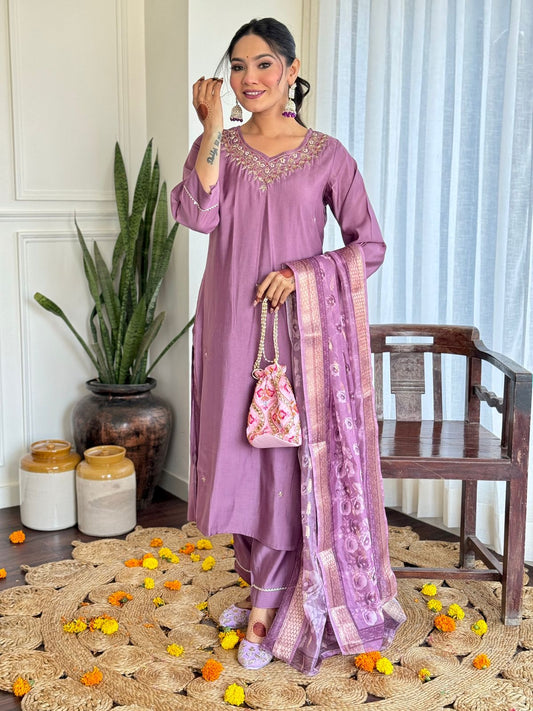 Elegant Roman Silk Kurta Set with Jacquard Dupatta (BWCHACH08)