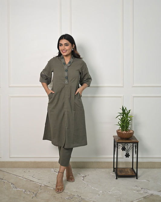 Bold Cotton Slub Co-Ord Set with Collar Embroidery (BWCS56)